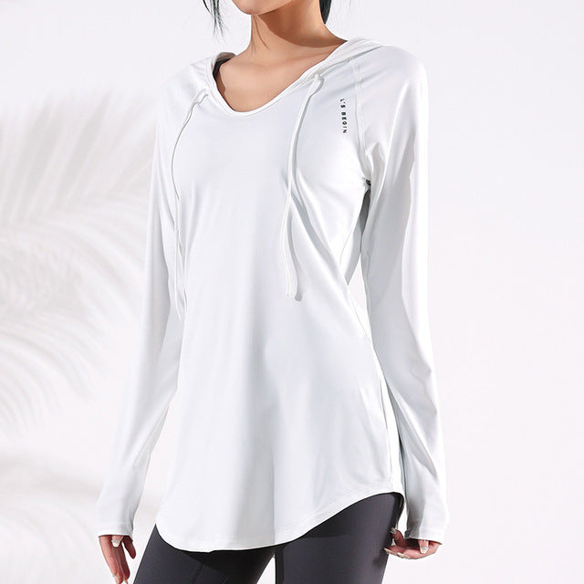 Hooded Yoga Apparel for Enhanced Comfort and Style