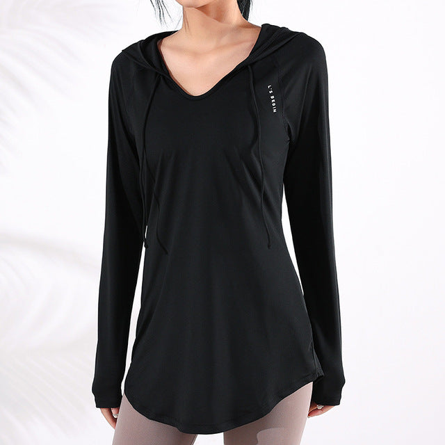 Hooded Yoga Apparel for Enhanced Comfort and Style